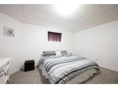 46, 224002 Township Road 654, Rural Athabasca County, AB - Indoor Photo Showing Bedroom