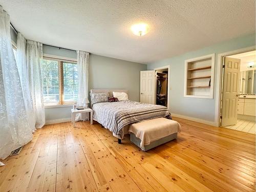 61 Park Drive, Whitecourt, AB - Indoor Photo Showing Bedroom