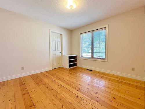 61 Park Drive, Whitecourt, AB - Indoor Photo Showing Other Room