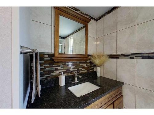 15121A Township Road 555A, Rural Yellowhead County, AB - Indoor Photo Showing Bathroom