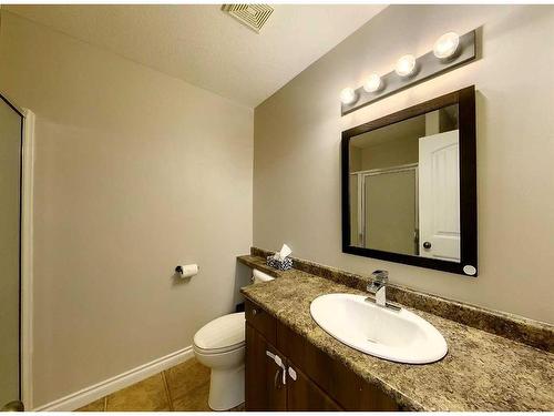 4119 15 Avenue, Edson, AB - Indoor Photo Showing Bathroom