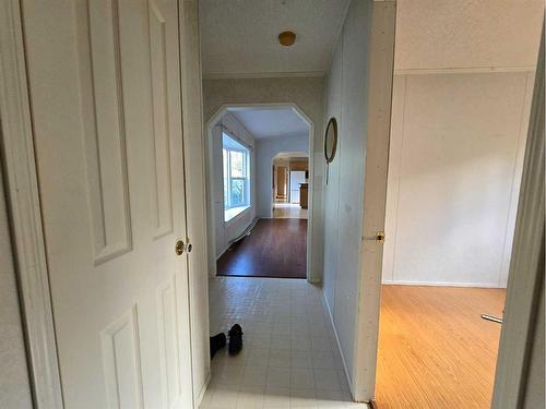 5510 51 Street, Niton Junction, AB - Indoor Photo Showing Other Room