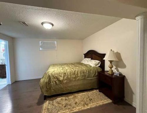 50 Lakeview Heights, Canyon Creek, AB - Indoor Photo Showing Bedroom