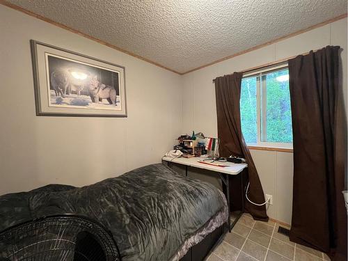 591021 Range Road 123A, Rural Woodlands County, AB - Indoor Photo Showing Bedroom