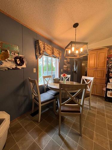591021 Range Road 123A, Rural Woodlands County, AB - Indoor Photo Showing Dining Room