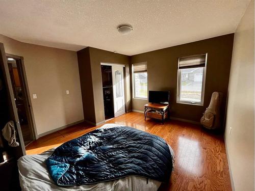 1506 42 Street, Edson, AB - Indoor Photo Showing Bedroom