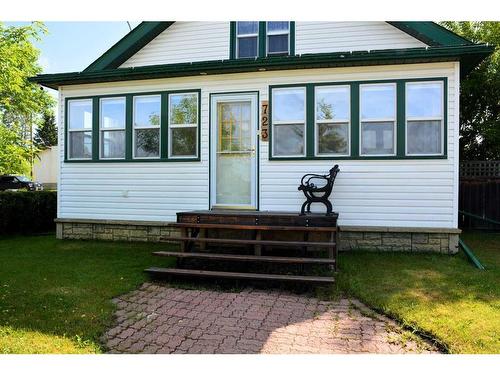 723 50 Street, Edson, AB - Outdoor