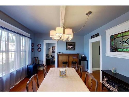 723 50 Street, Edson, AB - Indoor Photo Showing Dining Room