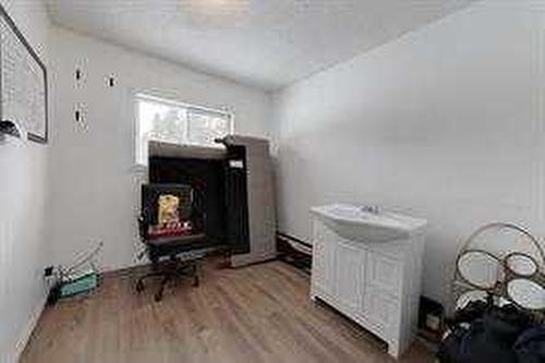 770 Cardinal Crescent, Wabasca, AB - Indoor Photo Showing Other Room