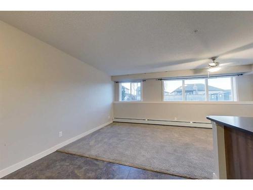 106-709 6 Avenue Se, Slave Lake, AB - Indoor Photo Showing Other Room