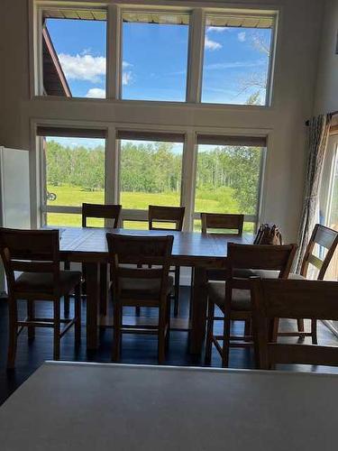 114012 Township Road 592B, Rural Woodlands County, AB - Indoor Photo Showing Dining Room