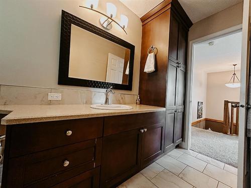 42 Ravine Drive, Whitecourt, AB - Indoor Photo Showing Bathroom