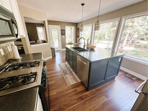 42 Ravine Drive, Whitecourt, AB - Indoor Photo Showing Kitchen With Double Sink