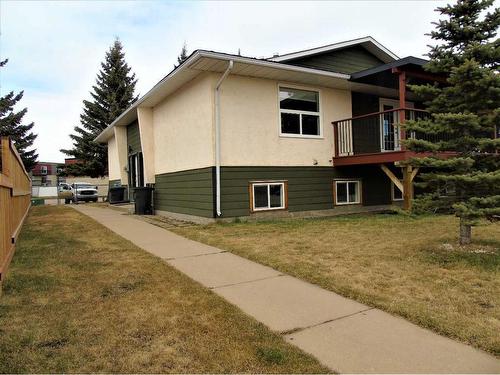 124 6Th Avenue Nw, Slave Lake, AB - Outdoor