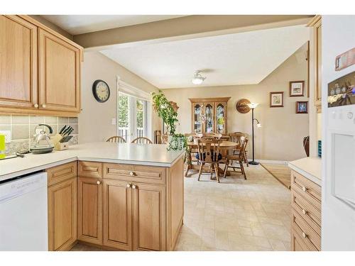 5809 12A Avenue, Edson, AB - Indoor Photo Showing Kitchen