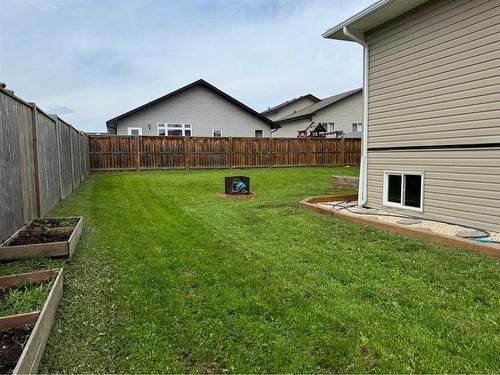 824 11 Street Se, Slave Lake, AB - Outdoor