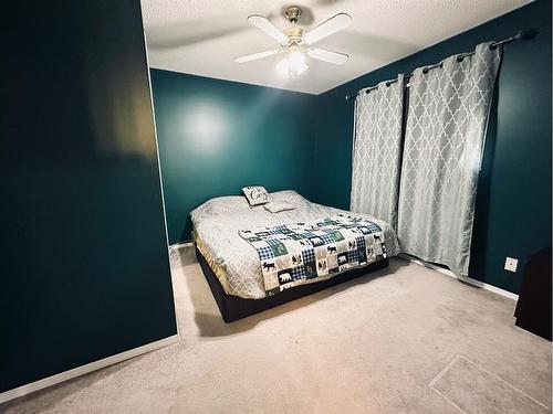 4729 43 Street, Mayerthorpe, AB - Indoor Photo Showing Bedroom