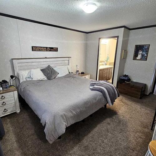 609 40A Street, Edson, AB - Indoor Photo Showing Bedroom