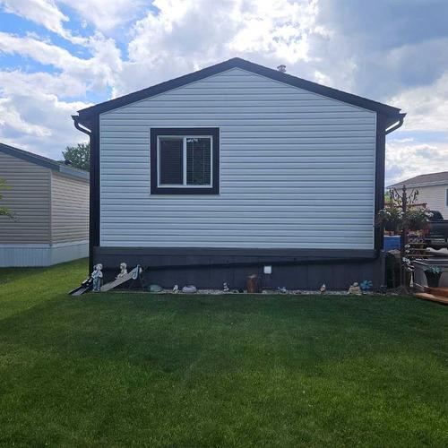 609 40A Street, Edson, AB - Outdoor