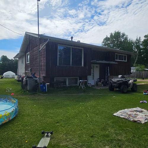 2103 11 Street, Marlboro, AB - Outdoor