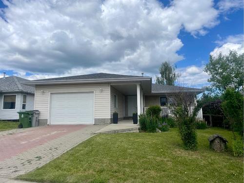 4824 9 Avenue, Edson, AB - Outdoor