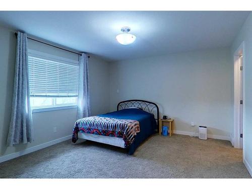 136-116 6 Avenue Ne, Slave Lake, AB - Indoor Photo Showing Bedroom