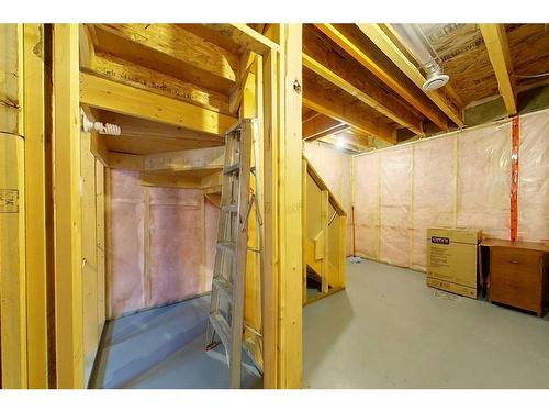 136-116 6 Avenue Ne, Slave Lake, AB - Indoor Photo Showing Basement