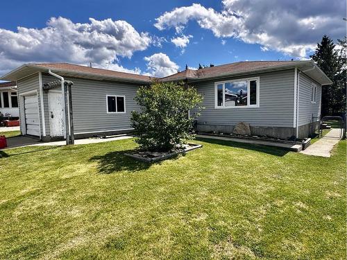 3 Isbister Avenue, Swan Hills, AB - Outdoor