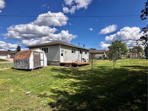 3 Isbister Avenue, Swan Hills, AB - Outdoor