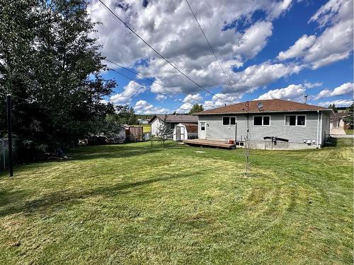 3 Isbister Avenue, Swan Hills, AB - Outdoor