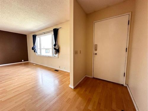 3 Isbister Avenue, Swan Hills, AB - Indoor Photo Showing Other Room