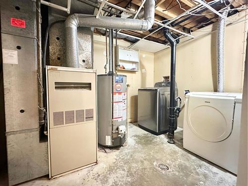 23 Centennial Crescent, Swan Hills, AB - Indoor Photo Showing Laundry Room