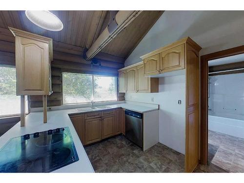 15328 Township Road 534, Rural Yellowhead County, AB - Indoor Photo Showing Kitchen