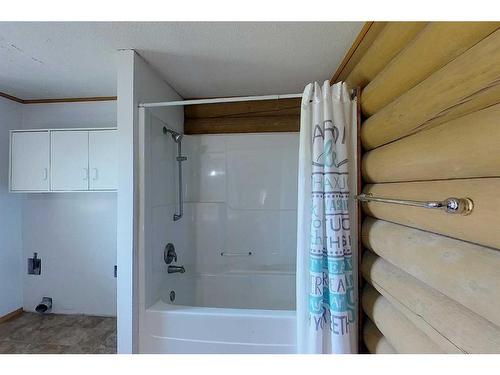 15328 Township Road 534, Rural Yellowhead County, AB - Indoor Photo Showing Bathroom