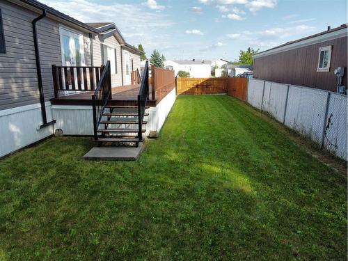 414 10 Street, Fox Creek, AB - Outdoor