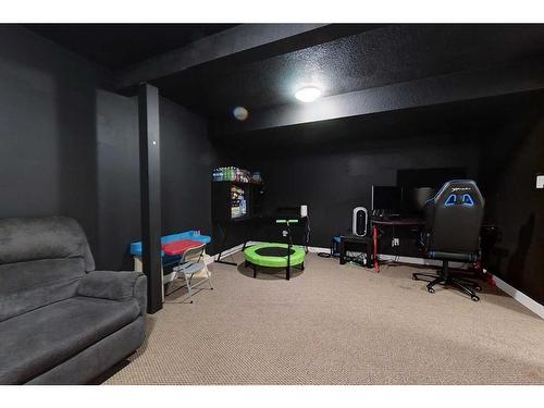 512 2 Avenue Nw, Slave Lake, AB - Indoor