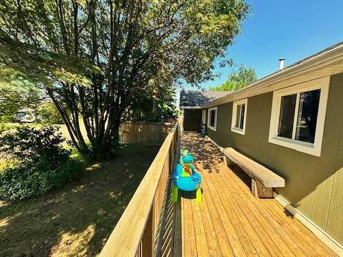 512 2 Avenue Nw, Slave Lake, AB - Outdoor