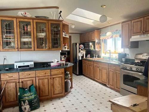 230 Mawdsley Crescent, Grande Cache, AB - Indoor Photo Showing Kitchen