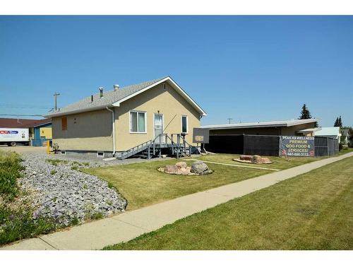 5614 2 Avenue, Edson, AB 