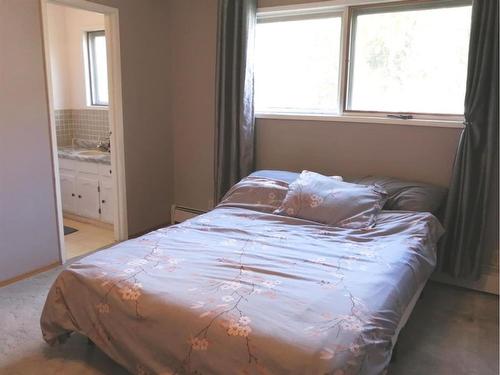 82 Feero Drive, Whitecourt, AB - Indoor Photo Showing Bedroom