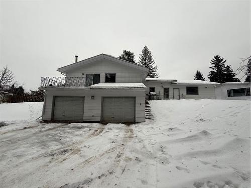 82 Feero Drive, Whitecourt, AB - Outdoor