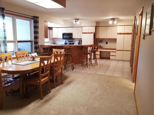 82 Feero Drive, Whitecourt, AB - Indoor Photo Showing Dining Room