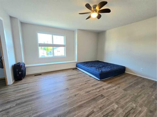 110 Poplar Drive, Whitecourt, AB - Indoor Photo Showing Other Room