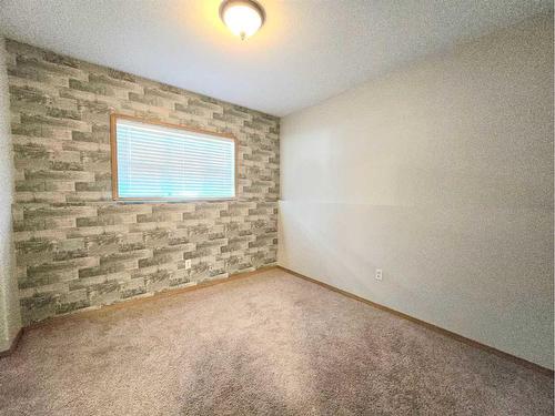 110 Poplar Drive, Whitecourt, AB - Indoor Photo Showing Other Room