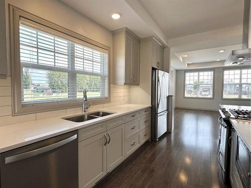 18 Sonoma Key, Whitecourt, AB - Indoor Photo Showing Kitchen With Double Sink With Upgraded Kitchen