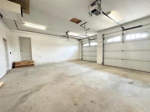 18 Sonoma Key, Whitecourt, AB - Indoor Photo Showing Garage