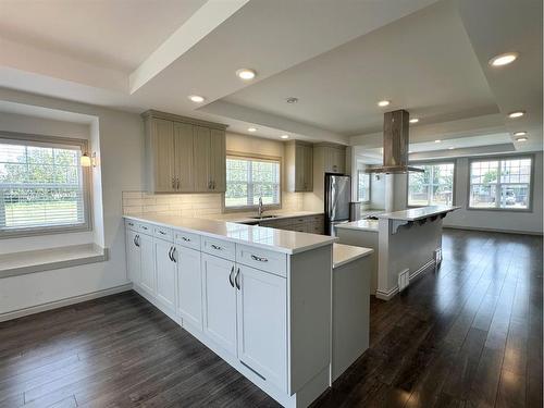 18 Sonoma Key, Whitecourt, AB - Indoor Photo Showing Kitchen With Upgraded Kitchen