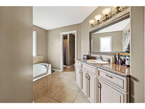 1509 42 Street, Edson, AB - Indoor Photo Showing Bathroom