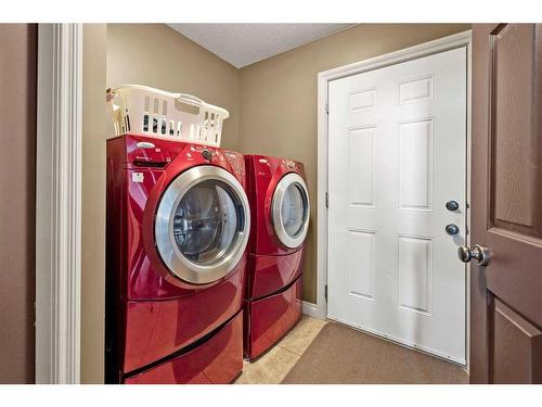 1509 42 Street, Edson, AB - Indoor Photo Showing Laundry Room