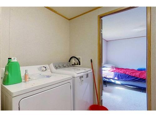 2682 Bambi Street, Wabasca, AB - Indoor Photo Showing Laundry Room